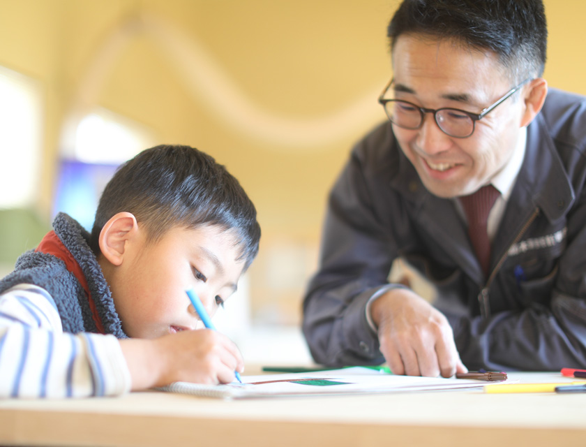 図面化に向け設計士と話し合い